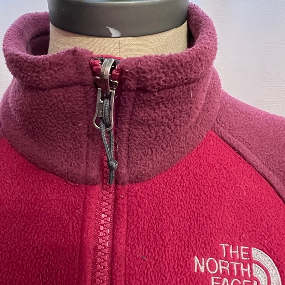 The North Face- Full Zip Fleece - Picture 3 of 9